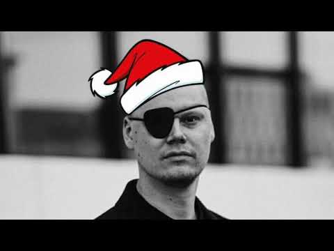 Stoltenhoff - Chicken vs Skrillex - Chicken Soup