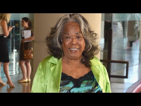 'Touched By An Angel' Actress Della Reese Has Died at 86