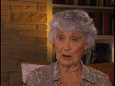 Betty Garrett discusses the 1939 Worlds Fair - EMMYTVLEGENDS.ORG