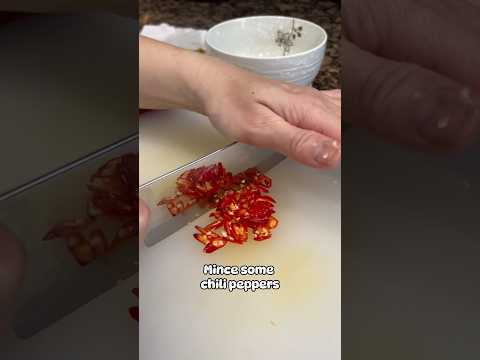 The absolute best sauce to dip spring rolls in (imo)