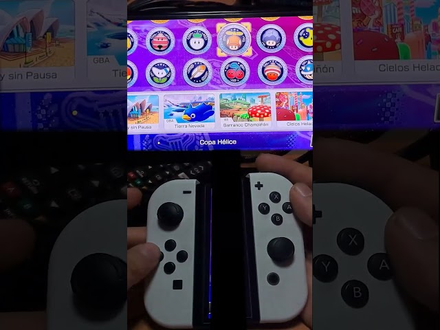 Vídeo relacionado con Nintendo Switch (versión OLED) Azul Neón/Rojo Neón + Mario Kart 8 Deluxe (Nintendo Switch) + Pase de pistas extras DLC (Nintendo Switch - Código de descarga)