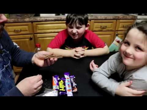 American's try Great Britain Cadbury Chocolate Bars / Taste Test!!