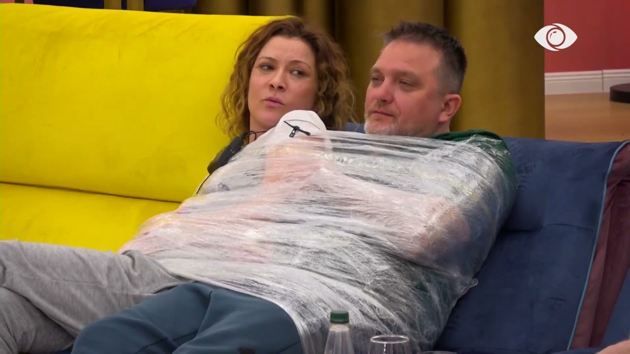 “Me Julin flej në ëndrra unë”, Gazi hedh batuta me Eglën