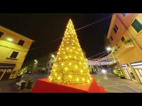 Il time-lapse di Pontedera natalizia