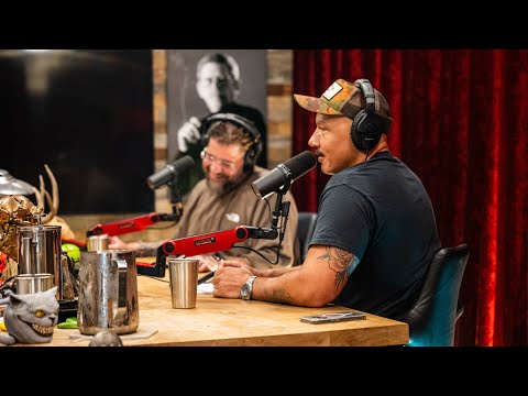 Joe Rogan Experience #2339 - Luis J. Gomez & Big Jay Oakerson