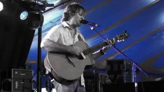 Knuckledraggers - Nick Harper (Love is Music)