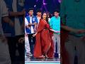 Trending Karishma Kapoor Viral Dance Pyar Bada Albela He Karishma Bollywood Shortfeed