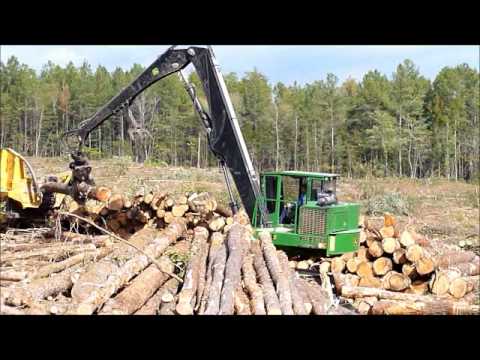 2011 John Deere 437D Loader.wmv