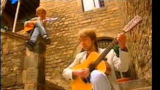 Anthony Phillips & Guillermo Cazenave - Lucy an illusion Subtitulado