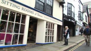 Walk Around Totnes in Devon 02