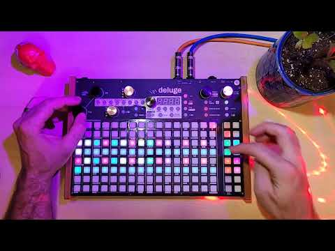 Sequencing tricks on the Synthstrom Deluge (Euclidean, different lengths, etc.)