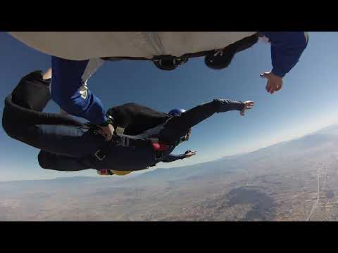 Active Skydiving - Mark on his AFF Level 1