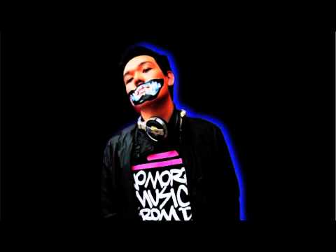 Asian trash boy - Whisper (Bullwack Remix)