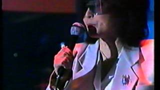 Yoko Ono - Hell In Paradise + Give Peace A Chance - live Mensch Meier German TV 1986