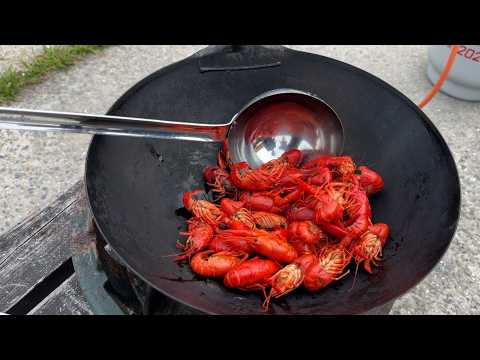 野生のザリガニをエビチリにしてみた