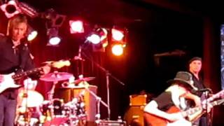 Johnny Winter - Dust My Broom - Live at BB King Blues Club &amp; Grill - 24/01/2012