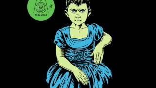 Moderat &quot;Reminder&quot; - (III)