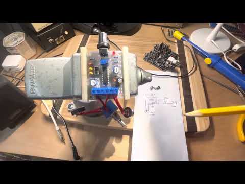 8038 function generator with level control