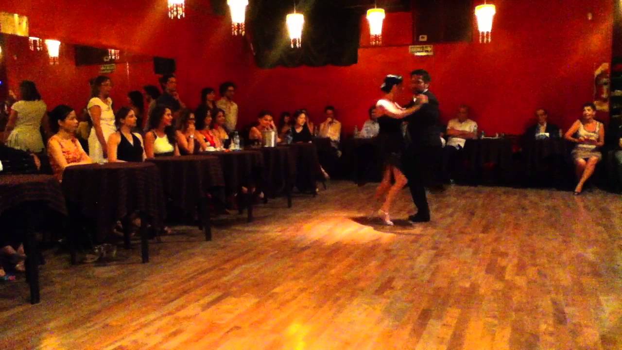 Bailaron Mariela Sametband & Guillermo Barrionuevo, en la milonga El Beso. Part.3 - 15/03/15
