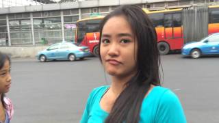 Download lagu Profil Yanti pengamen jalanan cantik mp3