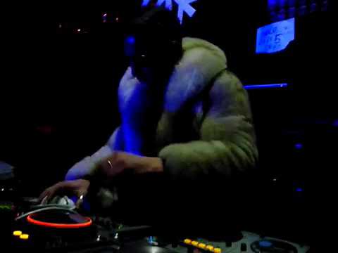 Da Silva time 39...live on air....