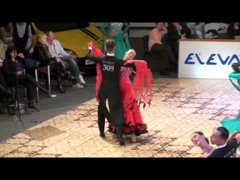 Emil Leonte & Patricia Rau - Dance Masters 2011 - IDSF ST 19-35 - Slow Fox