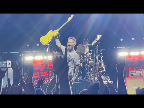 COREY TAYLOR - “Ace of Spades” 9/2/23 Chesterfield, Mo