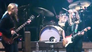 "Mahjoun / Coming Home" - TEDESCHI TRUCKS BAND - 10/03/15