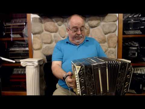 3442 - Slate Glass and Sons Chemnitzer Concertina LM 24 48 $799