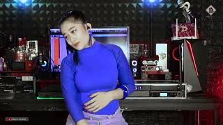 Download lagu Aku Tak Biasa - Dona Leone mp3 Download lagu Aku Tak Biasa - Dona Leone mp3