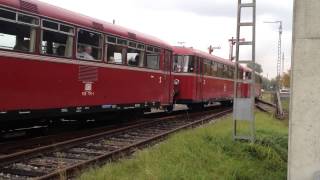 preview picture of video 'VT 798 Ausfahrt Pocking Bahnhof am 06.10.2013. 125 Jahre Rottalbahn'