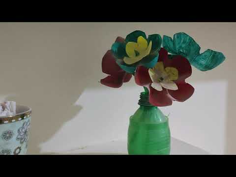 flowers ideas with plastic bottel