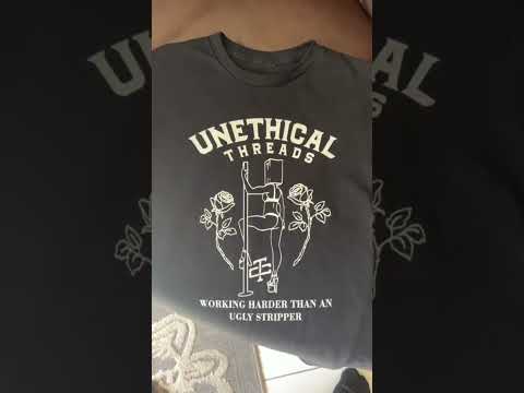 Isso é loucura😭 (Shirts @ UnethicalThreads.com) #funnyshirts