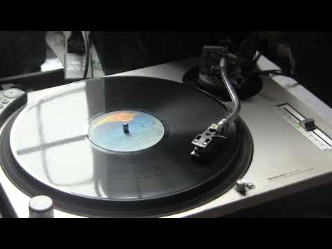 Fiestacontinua  3  lado A Sonora Los Dinámicos Arreglos musicales y dirección Héctor Manito Bonilla