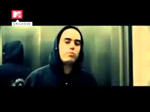 Slim Centr   Kryl'ya feat Aj Q 240