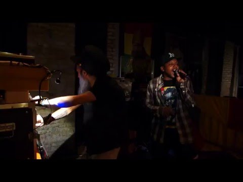 Emperorfari ft. Mr FeelGood & Mr Bonnie Blazer @ Venice Dub Club (VE) Italy - #4