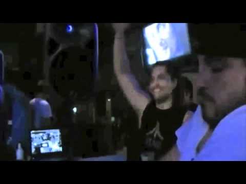 Christian Falero performing Live