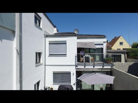 Neubau - 2 Wohnungen zum Preis von Einer - EG + Souterrain mit 4 KFZ-Stellplätzen + eigenem Ga