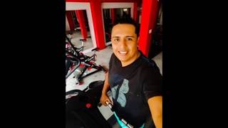 REVOLVER TE QUIERO TANTO