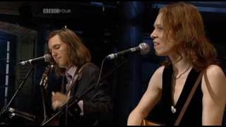 Gillian Welch - Make Me A Pallet On Your Floor