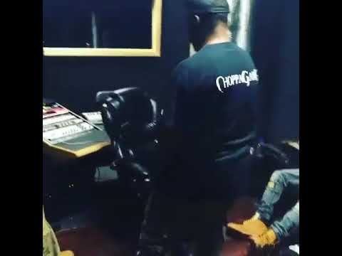 JETBLACC IN THE STUDIO RECORDING " 10 × 10"