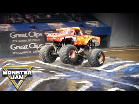 Monster Jam 2023 Arena in 30のハイライト動画