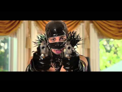 KICK-ASS 2 Official A Look Inside CDN