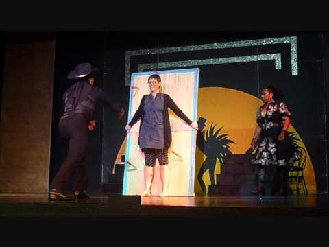 Yoly y los cuchillos