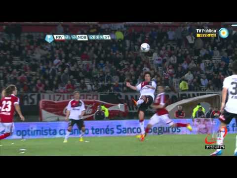 GOLAZO DE SCOCCO - RIVER 3 NEWELL'S 3 - FECHA 6 (09 09 2012)