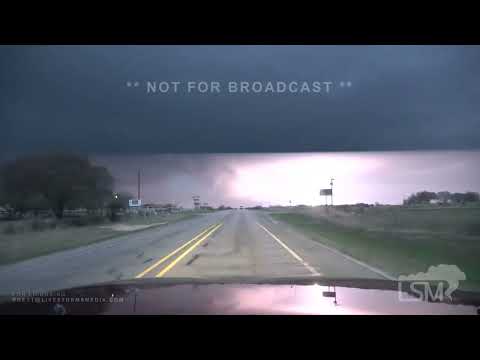 04-04-2022 New Fairview,TX - Travelers Sheltering at Truck Stop in High Winds and Lightning