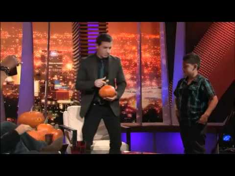 Awkward Family Photo - LL Cool J, k.d lang & Michael C. Hall - ROVE LA