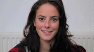 Kaya Scodelario : Skins 7 (VO)