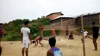 preview picture of video 'Rohingya basketball playing in the Jadimura Salbon Camps.'