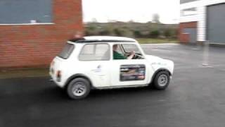 preview picture of video 'Mini Autotest , Longford 28-02-10'